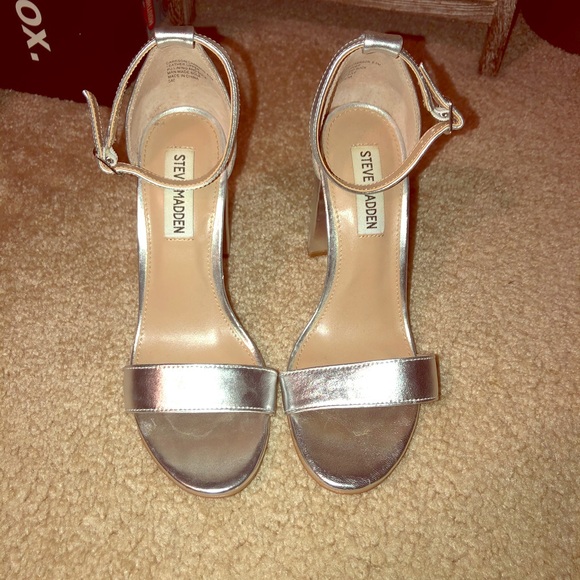 Steve Madden Carson Block Heel - Picture 1 of 4